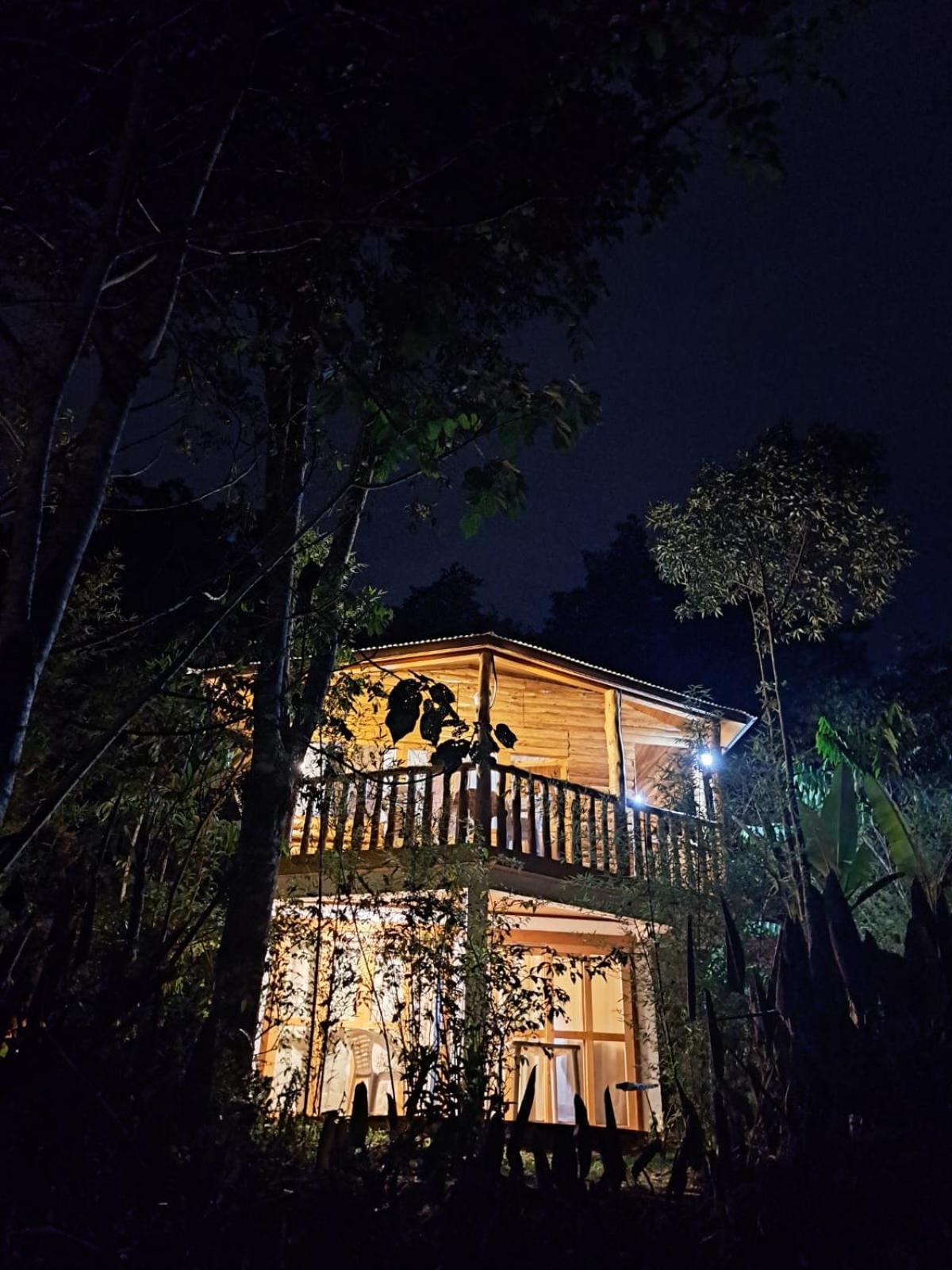 Villa Refugio De Orquideas Oxapampa Exterior foto