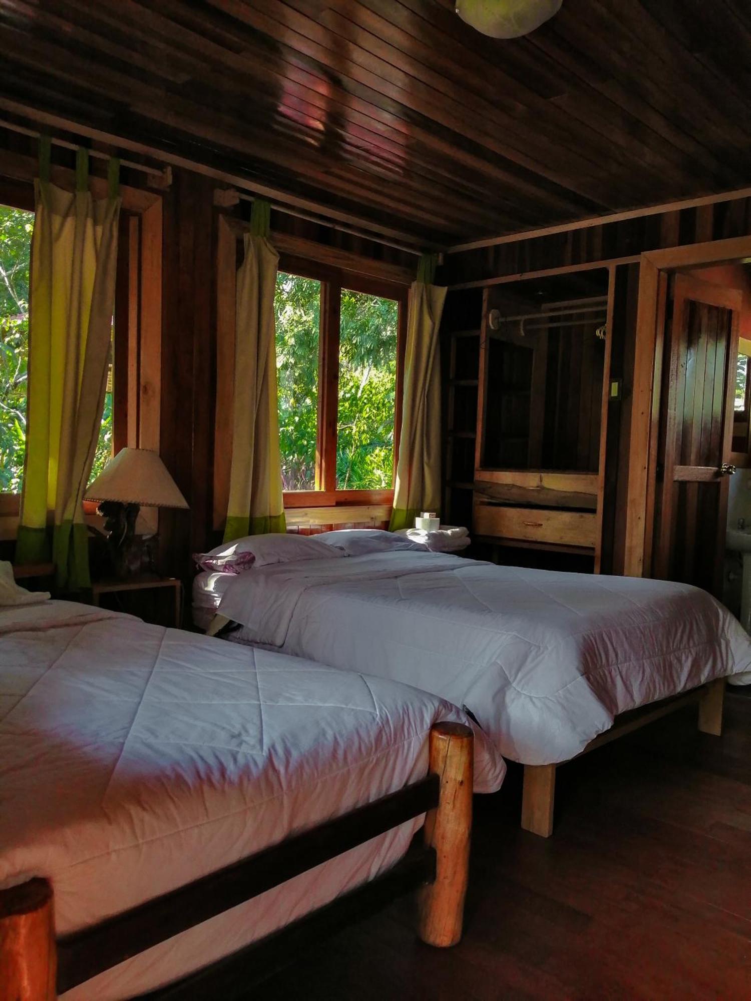 Villa Refugio De Orquideas Oxapampa Exterior foto