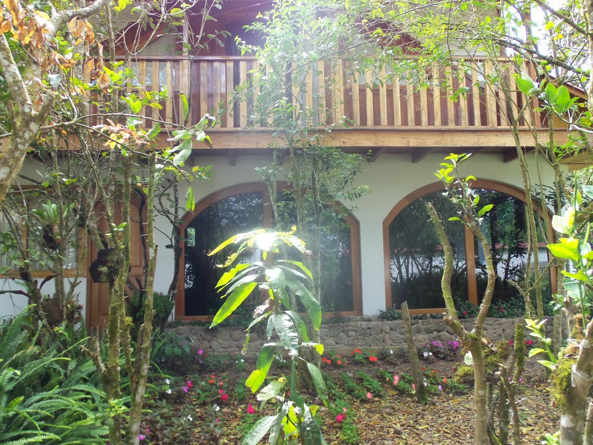 Villa Refugio De Orquideas Oxapampa Exterior foto